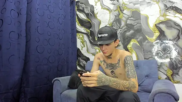 StraightBoy Nick online show from 29, 5, 2026