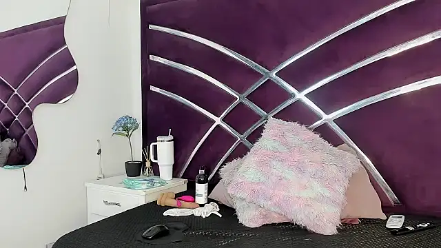 Snapshot of Sashkyaht chatting on 28, 9, 2025 Sashkyaht online show from 28, 9, 2025