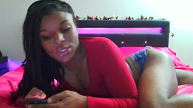 Snapshot of theebodyy chatting on 22, 10, 2025 theebodyy online show from 22, 10, 2025