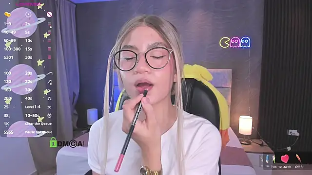 Arinextdoor online show from 12, 9, 2025