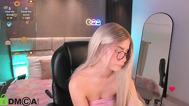 Arinextdoor online show from 26, 3, 2026