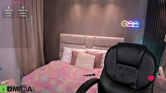 Arinextdoor online show from 10, 4, 2026