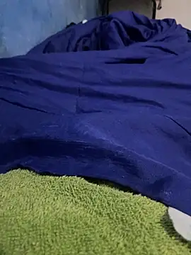 Snapshot of Piter14cm chatting on 20, 10, 2025 Piter14cm online show from 20, 10, 2025