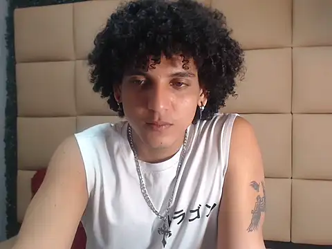 Xfire boy69 online show from 6, 10, 2025