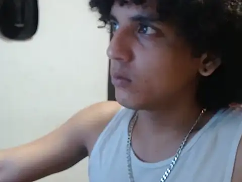 Xfire boy69 online show from 17, 10, 2025