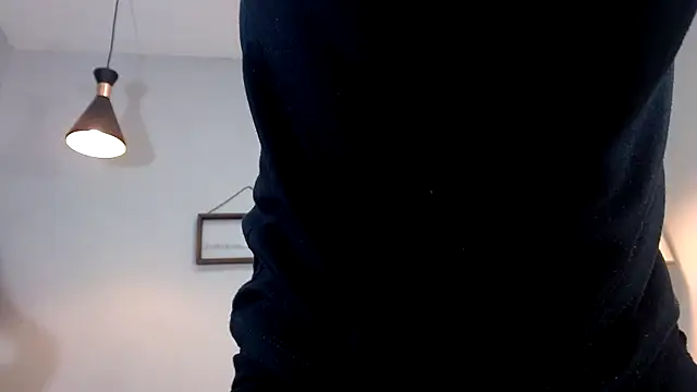 Xfire boy69 online show from 18, 11, 2025