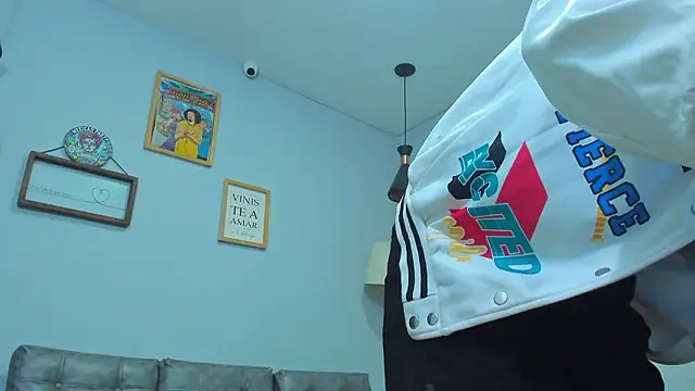 Xfire boy69 online show from 14, 1, 2026