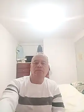 Snapshot of cuntico chatting on 8, 11, 2025 cuntico online show from 8, 11, 2025