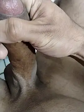 Snapshot of boyquente21 chatting on 1, 10, 2025 boyquente21 online show from 1, 10, 2025