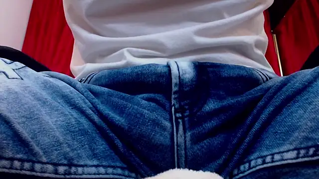 Snapshot of Derek_Storm_ chatting on 3, 10, 2025 Derek Storm online show from 3, 10, 2025