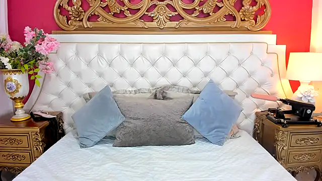 BeckySalas online show from 3, 10, 2025