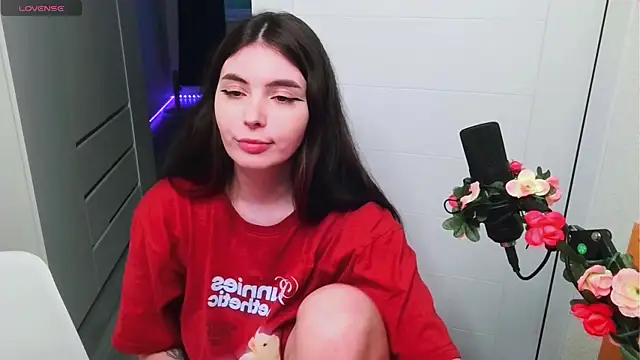 peachyness online show from 11, 5, 2026