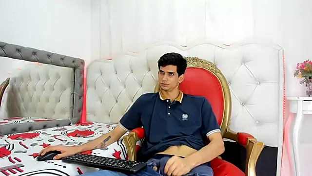 Sebalexis7 online show from 20, 12, 2025