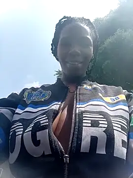 Snapshot of GoldSnowXxX chatting on 30, 9, 2025 GoldSnowXxX online show from 30, 9, 2025