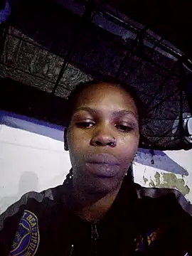 Snapshot of GoldSnowXxX chatting on 6, 10, 2025 GoldSnowXxX online show from 6, 10, 2025