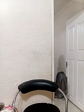 Snapshot of GoldSnowXxX chatting on 8, 11, 2025 GoldSnowXxX online show from 8, 11, 2025