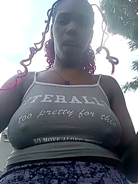 Snapshot of GoldSnowXxX chatting on 21, 11, 2025 GoldSnowXxX online show from 21, 11, 2025