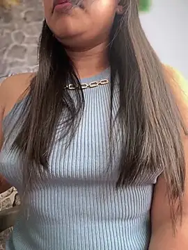 Liulee2 online show from 26, 9, 2025