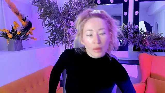 AstraMonroe online show from 25, 9, 2025