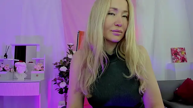 AstraMonroe online show from 12, 5, 2026