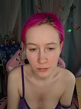 Fuzzy Unicorn online show from 29, 4, 2026