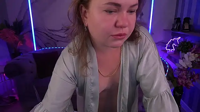 Snapshot of RebelLush chatting on 28, 9, 2025 RebelLush online show from 28, 9, 2025