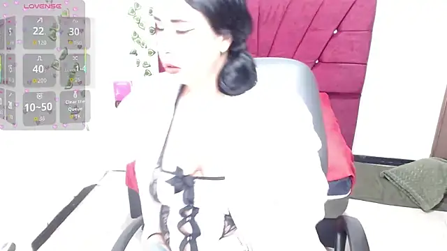 Julieta curvy69 online show from 11, 9, 2025