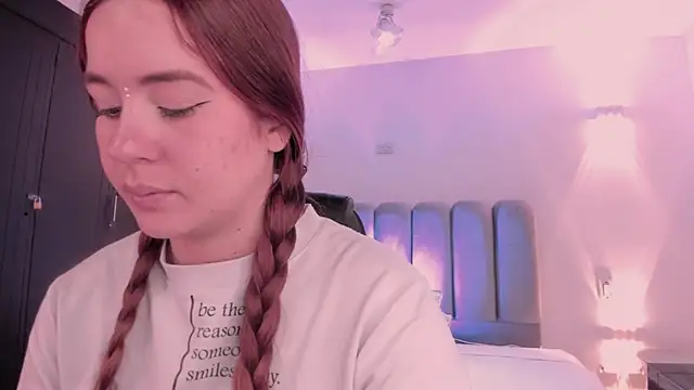 AlliceLover online show from 22, 12, 2025