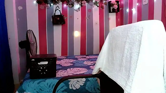 Snapshot of karo_lovely chatting on 5, 3, 2026 karo lovely online show from 5, 3, 2026