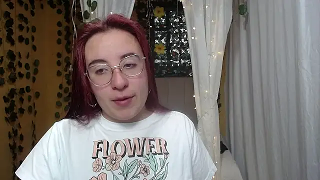 Snapshot of mia_778 chatting on 27, 3, 2026 mia 778 online show from 27, 3, 2026