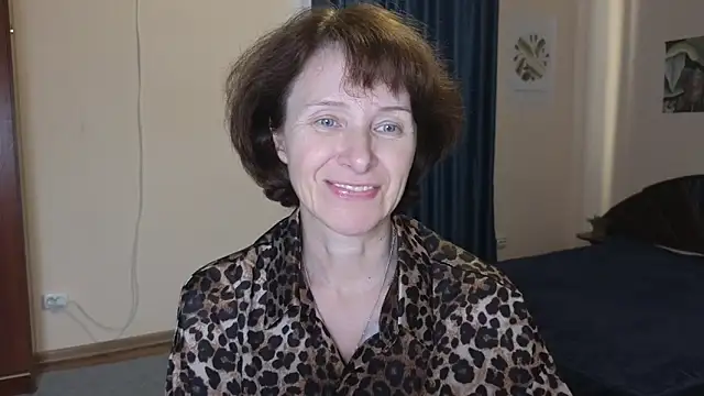 Lia Tito online show from 15, 11, 2025