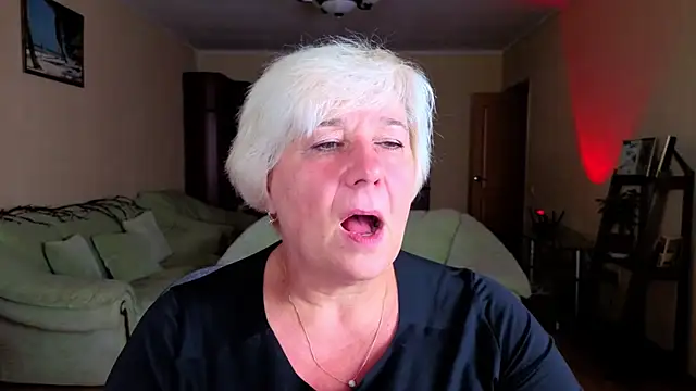 Milana Milky online show from 25, 9, 2025