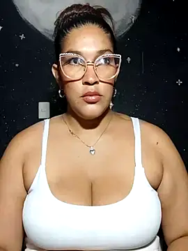Snapshot of Ivy_horse_ chatting on 5, 4, 2026 Ivy horse online show from 5, 4, 2026