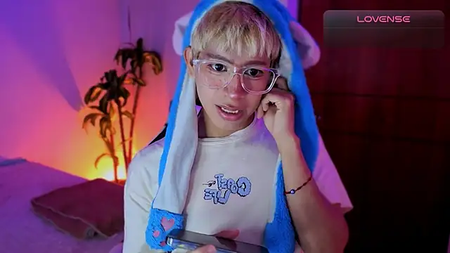 taichi bluy online show from 18, 12, 2025