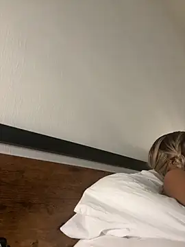 iriebusty online show from 9, 11, 2025