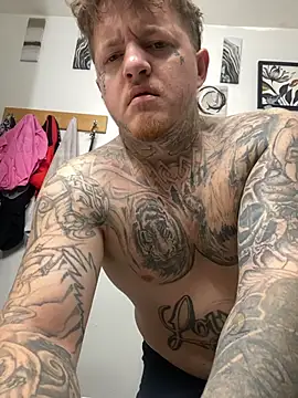 Snapshot of Bwcgoonie chatting on 28, 10, 2025 Bwcgoonie online show from 28, 10, 2025