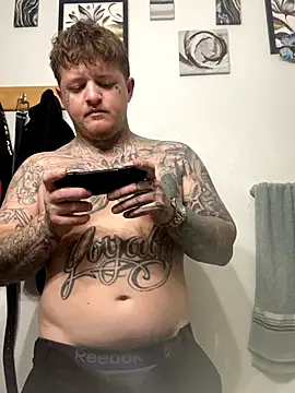 Snapshot of Bwcgoonie chatting on 30, 10, 2025 Bwcgoonie online show from 30, 10, 2025