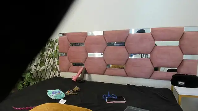 Amalia Bigass online show from 13, 5, 2026
