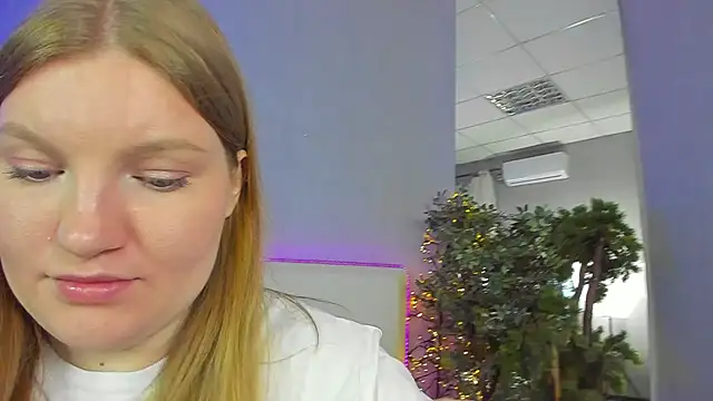 AshleyJoness online show from 12, 5, 2026