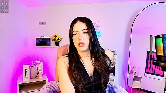 Alice Vixen online show from 13, 5, 2026