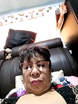 Snapshot of OliviaMorris1 chatting on 26, 10, 2025 OliviaMorris1 online show from 26, 10, 2025