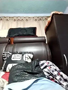 OliviaMorris1 online show from 15, 6, 2026