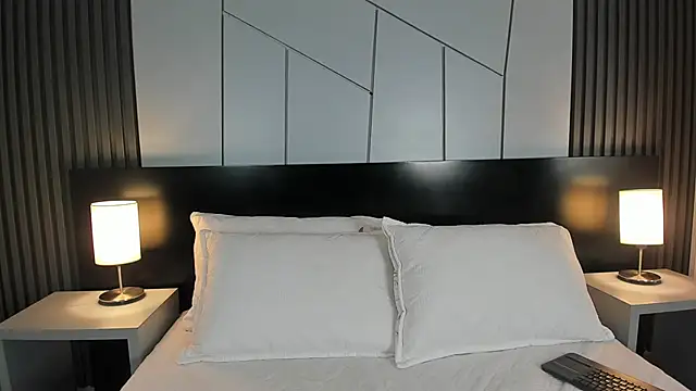 Snapshot of fernanda_aram_ chatting on 24, 9, 2025 fernanda aram online show from 24, 9, 2025