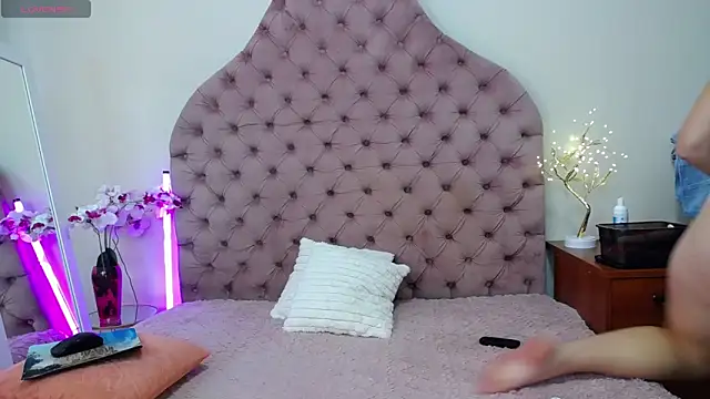  Agata  online show from 23, 9, 2025