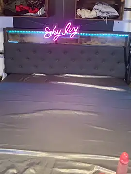 Snapshot of Shy_Ivy chatting on 7, 10, 2025 Shy Ivy online show from 7, 10, 2025