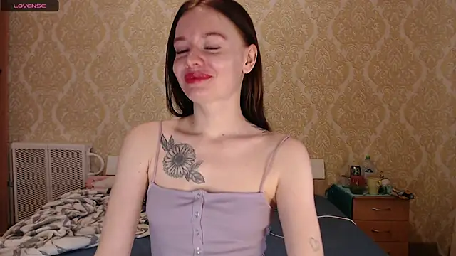 Snapshot of Kitkaat00 chatting on 26, 9, 2025 Kitkaat00 online show from 26, 9, 2025