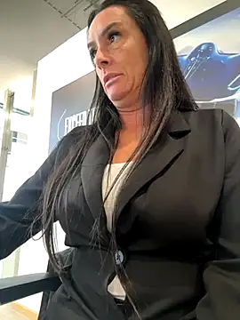 Islaymae gilf online show from 11, 10, 2025