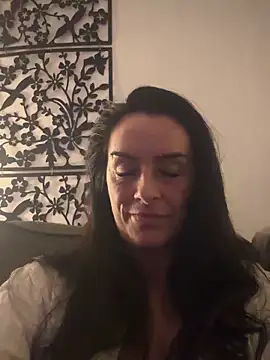 Islaymae gilf online show from 22, 12, 2025