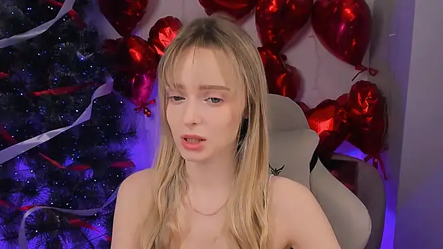 JuliaBrewwer online show from 9, 4, 2026