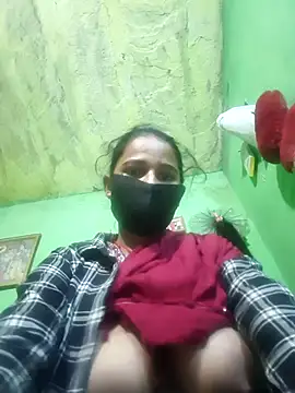 Snapshot of PIHU999 chatting on 15, 10, 2025 PIHU999 online show from 15, 10, 2025